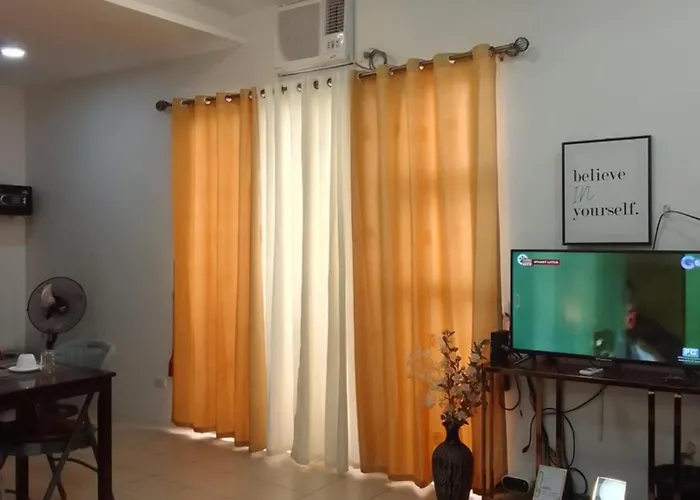 Budget Unit Near Ayala Center Apartment